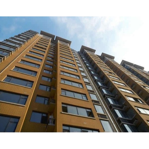 重慶6歲女孩被高空窗戶砸暈，門窗該如何使用才可以確保安全？