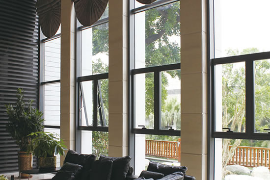 100807五金配件就是門(mén)窗的心臟——這些選購(gòu)門(mén)窗的門(mén)道你知道多少？